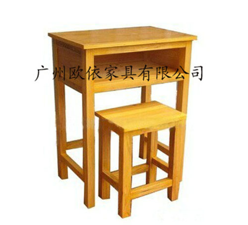 活动实木课桌椅